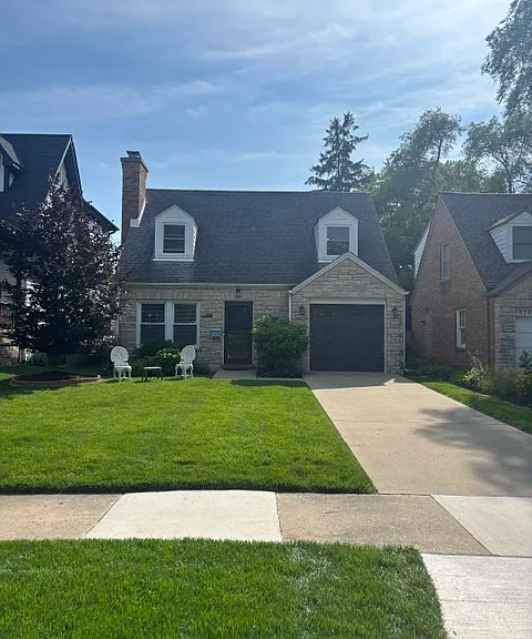 522 Burton Ave — Photo 1