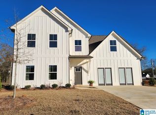 17 Avondale Ln, Pell City, AL 35128