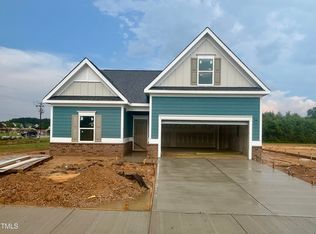 360 Ambassador Dr, Clayton, NC 27520