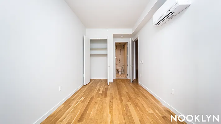 Rented by Nooklyn NYC LLC | media 48