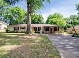 319 Dartmouth Dr, Tyler, TX 75701