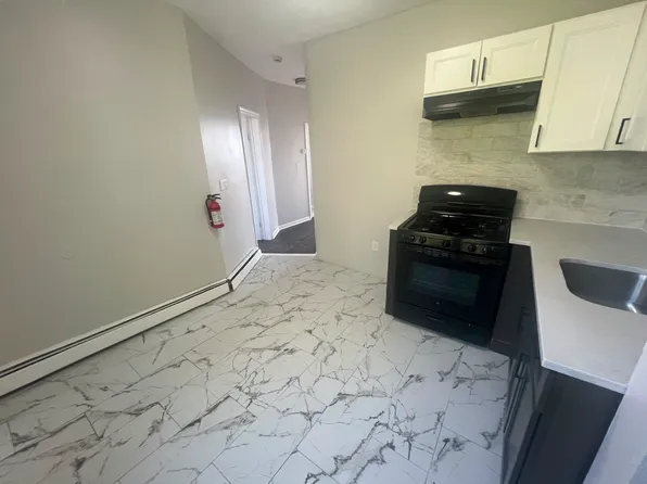 271 Summer St #3R, Paterson, NJ 07501