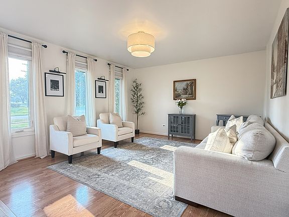 5th image of 3851 N Galena Ct