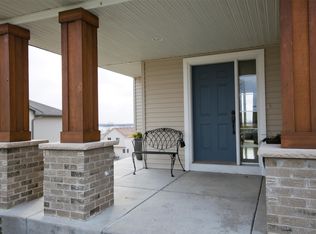 1214 Windrush Rd, Buffalo, MN 55313