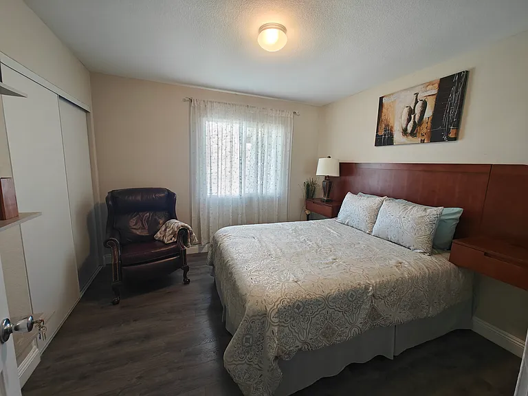 1122 Westwood Dr #1 — Photo 11