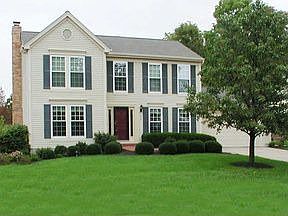 1st image of 838 Fawnhill Dr