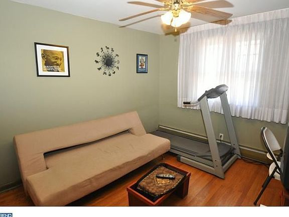 5th image of 20 W Marthart Ave