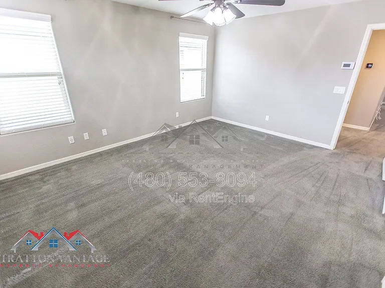 11689 N 166th Dr — Photo 43