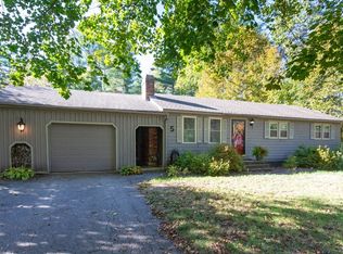 5 Chestnut Dr, Townsend, MA 01469