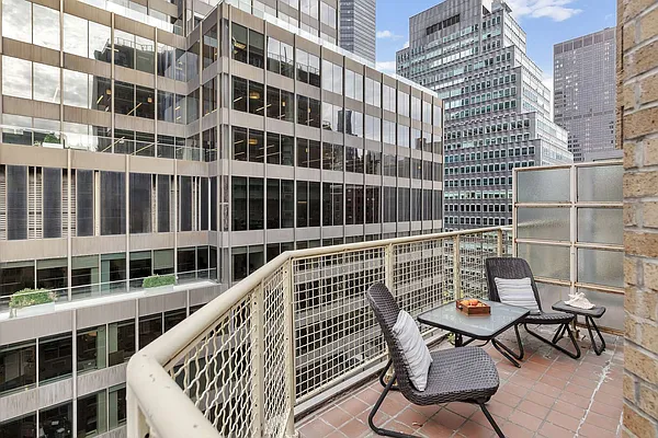 Rented by Cooper & Cooper Real Estate | media 20