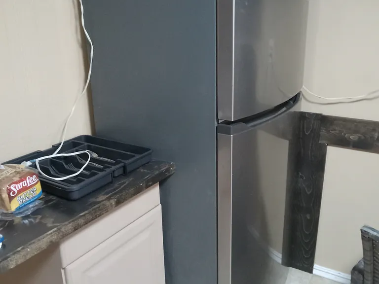 271 S Adonis Ave #1 — Photo 7