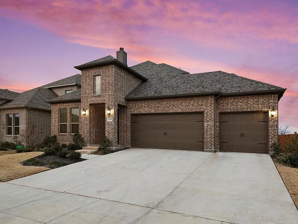 1316 Hudson Ln