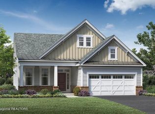 40 Sofia Dr, Manalapan, NJ