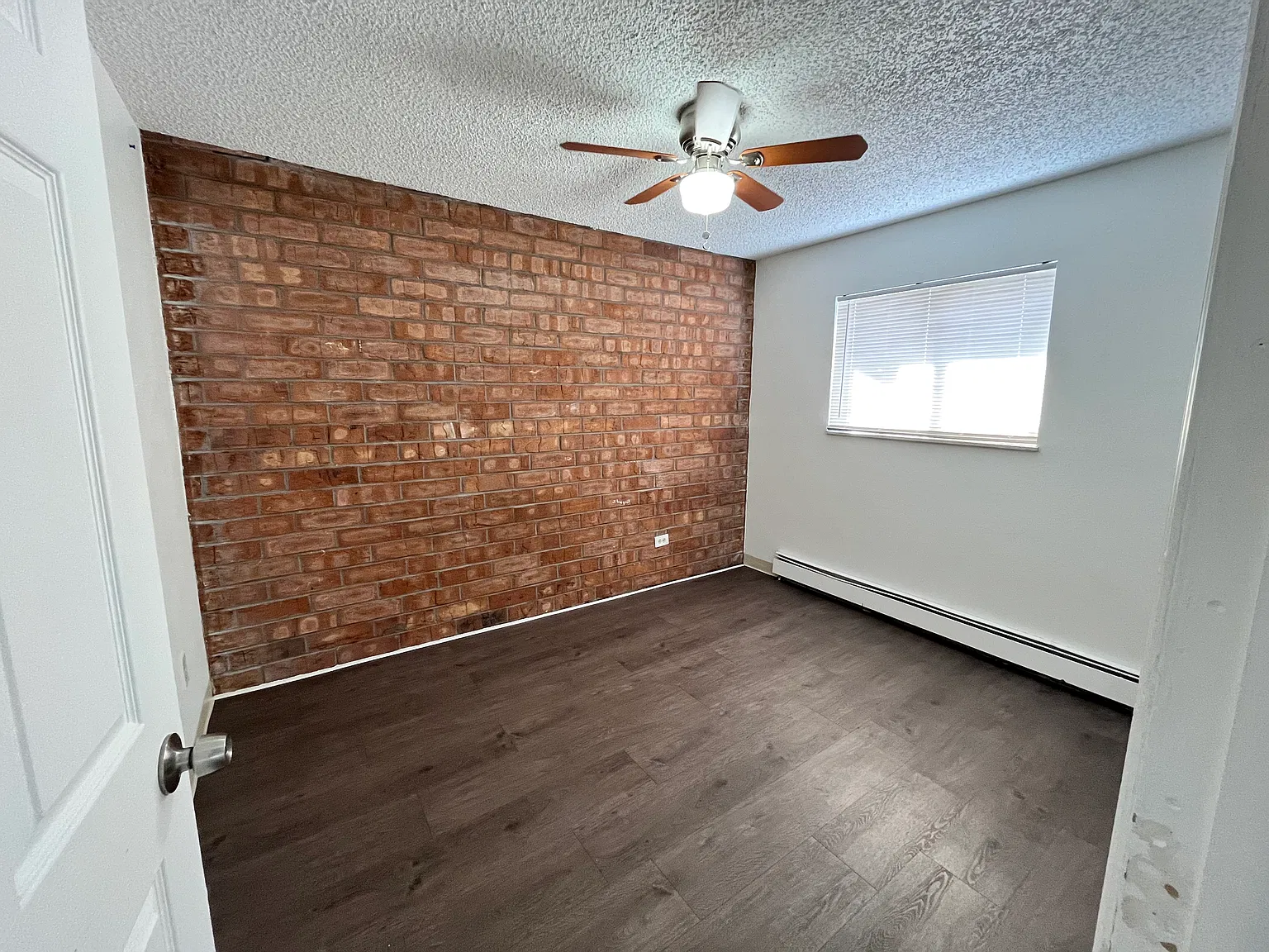 2 bed, 760 sqft, $1,200 — Photo 4