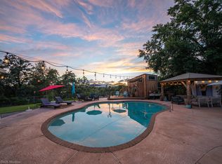 6884 Tucker Ln, Redding, CA 96002