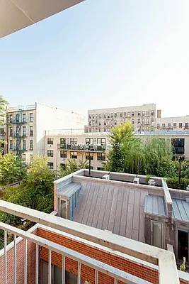 Rented by Mirador Real Estate | media 45