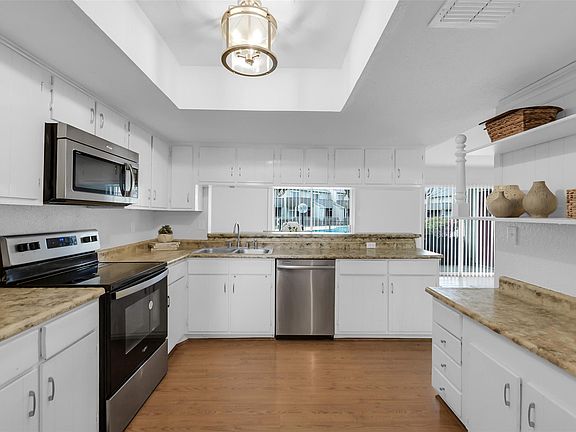 2nd image of 5005 Georgi Ln APT 156