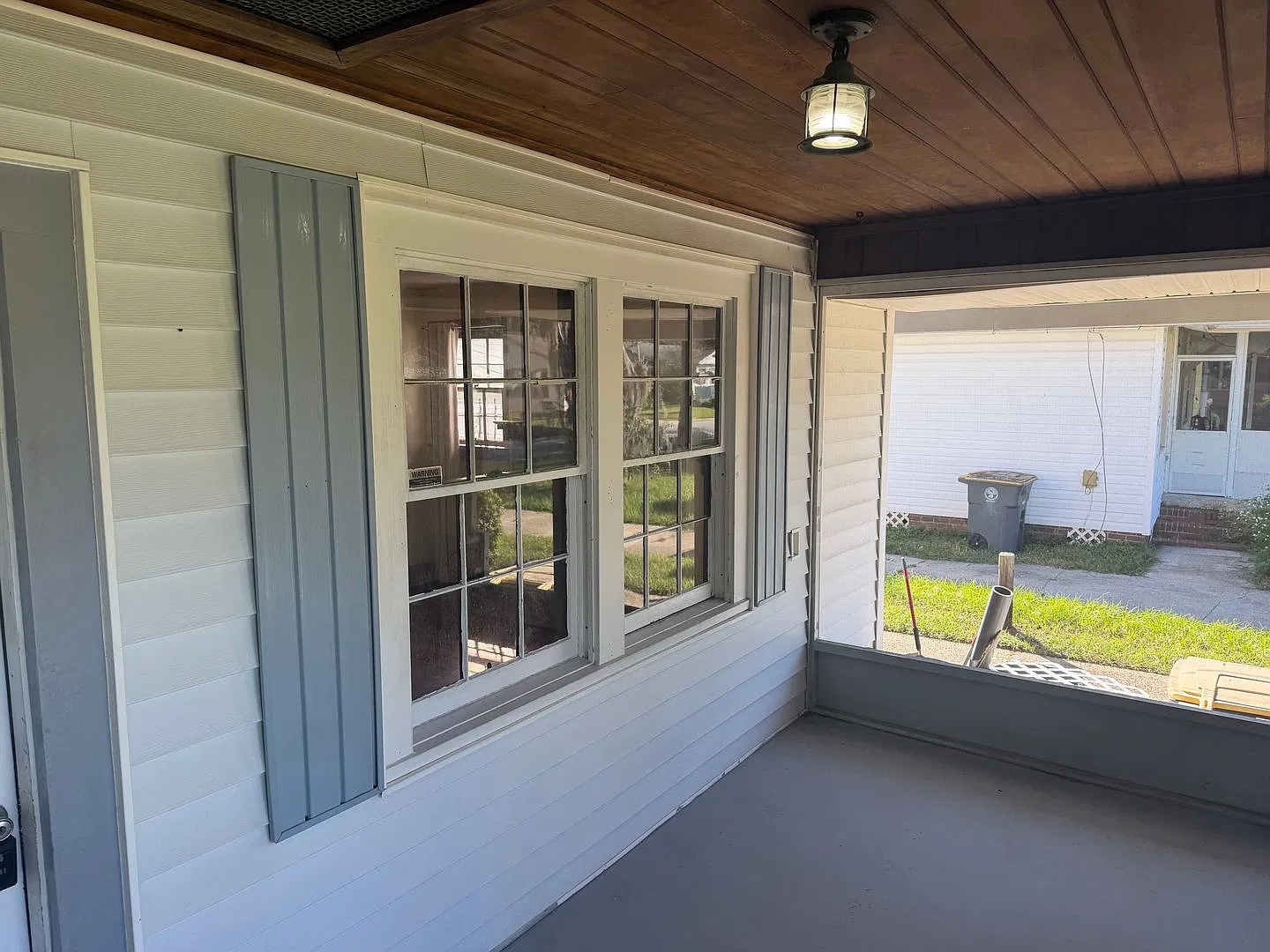 2061 Camden Ave — Photo 2