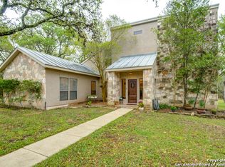 12840 Stage Coach Ln, Helotes, TX 78023