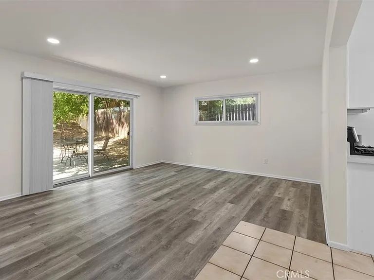 529 W Blaine St — Photo 3