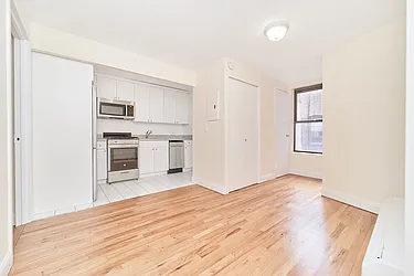 Rented by Living New York