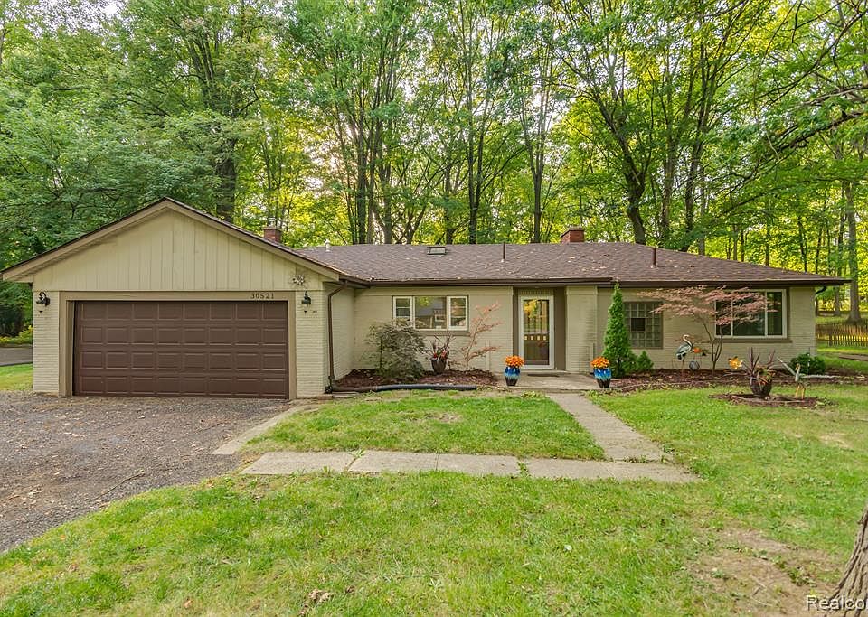 30521 Balewood St, Southfield, MI 48076 Zillow