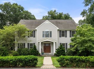 46 Oscars Way, Dedham, MA 02026