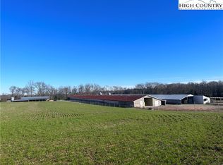 5441 Crater Rd, Hamptonville, NC 27020