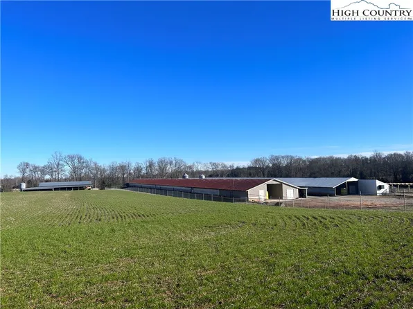 5441 Crater Road, Hamptonville, NC 27020