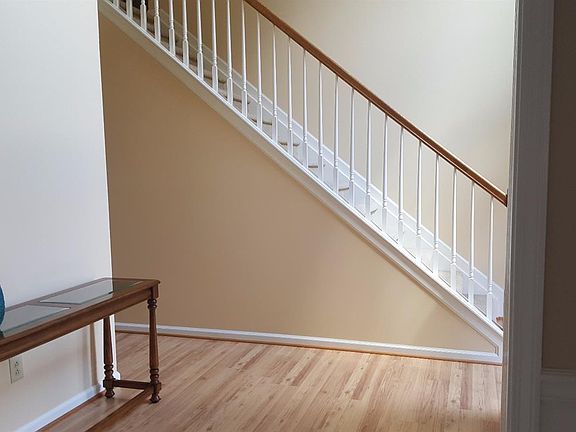 5th image of 441 Whitfield Dr