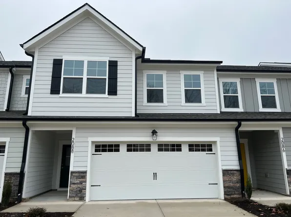 2088 Shaded Knoll Rd, Cary, NC 27519