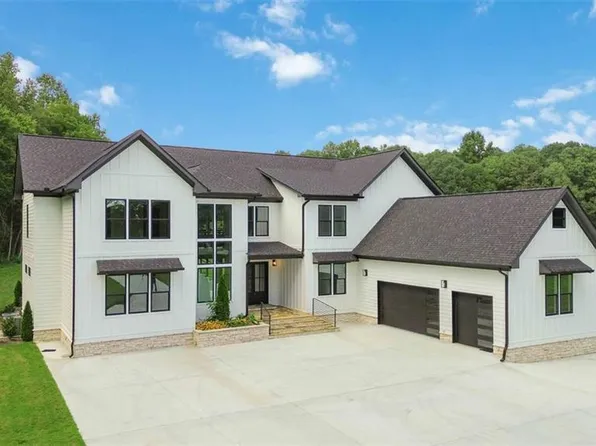 1604 Greendale Rd, Covington, GA 30014