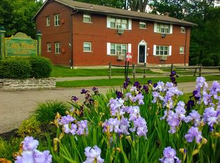 2027 W Galbraith Rd, Cincinnati, OH 45239