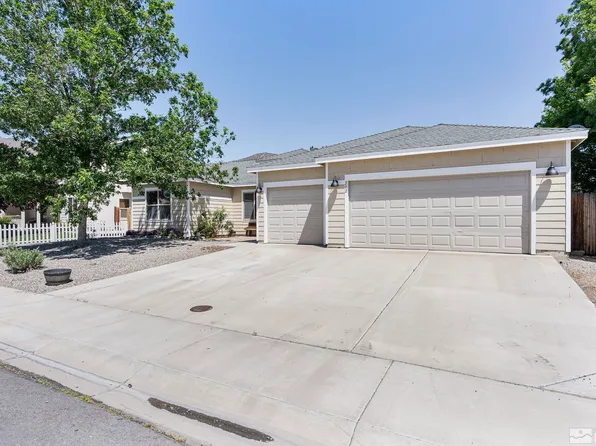 202 Red Wing Dr, Dayton, NV 89403
