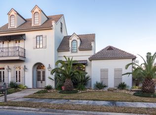 200 Ravenswood Ln, Lafayette, LA 70508