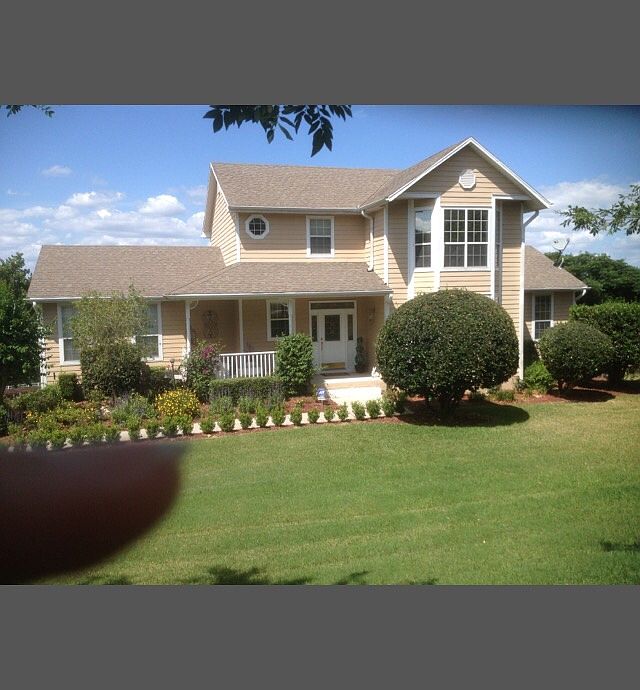 1st image of 12737 Cynthia Ln