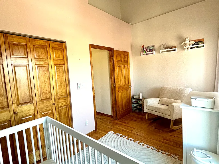 126 Galapago St — Photo 28