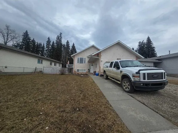 4922 S 17th Ave, Edson, AB T7E 1G4