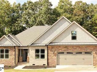 411 Lyles Farm Ct, Inman, SC 29349