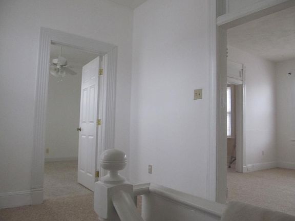3rd image of 1629 Spratley St #B