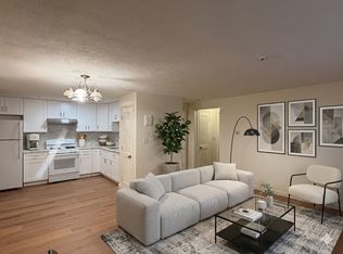114 Willard St APT 3, Quincy, MA 02169
