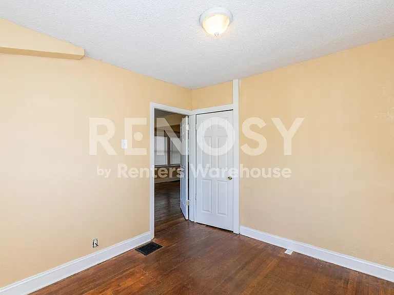 4038 Bellefontaine Ave — Photo 1