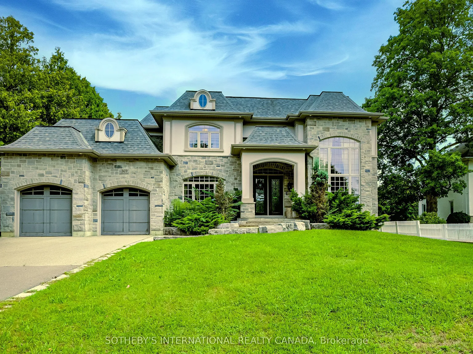 4 bed, $9,990 — Photo 1
