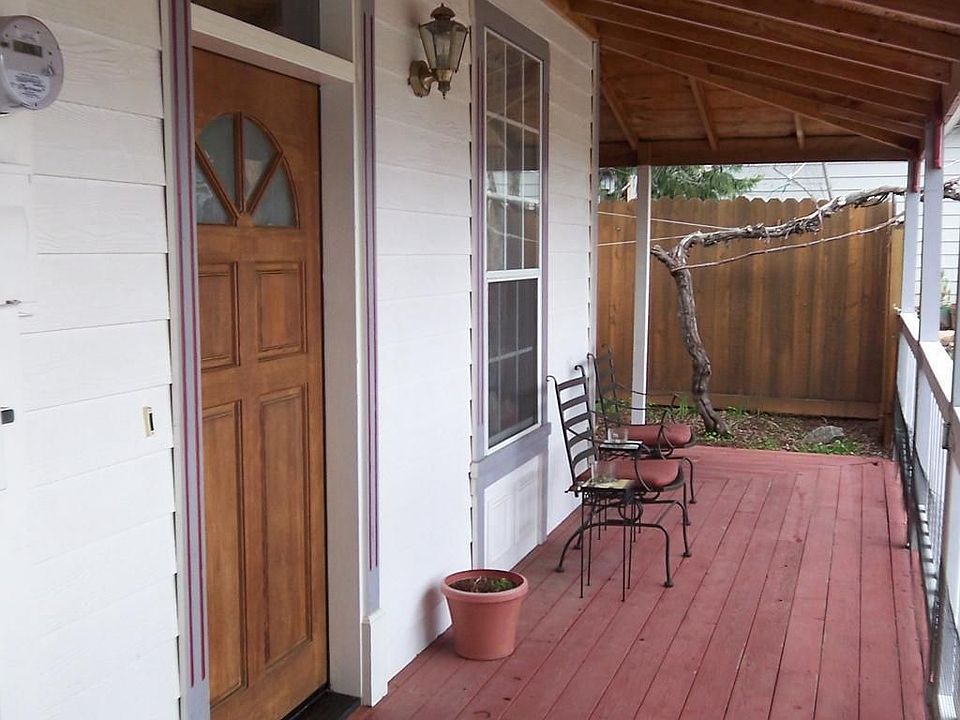 1st image of 18322 Gardner Ave