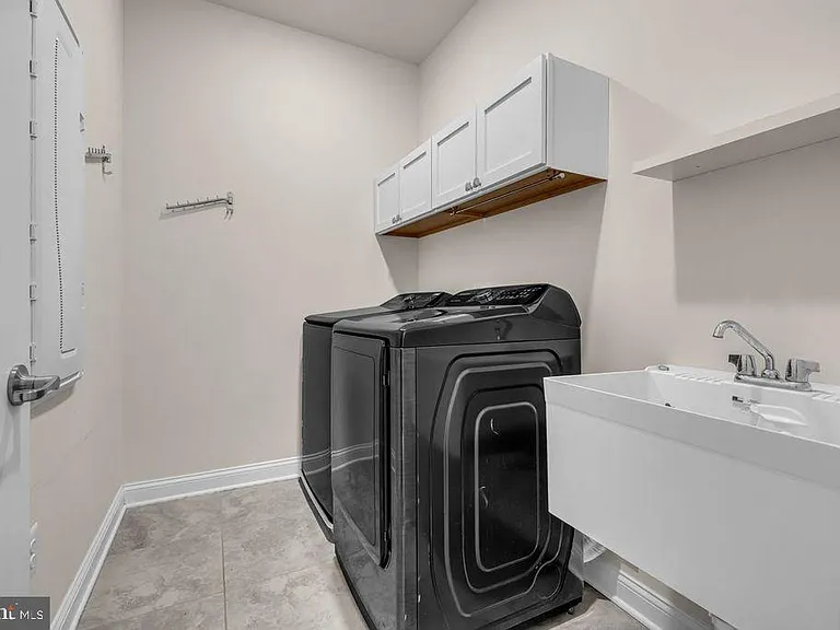 31321 Olney Way — Photo 36