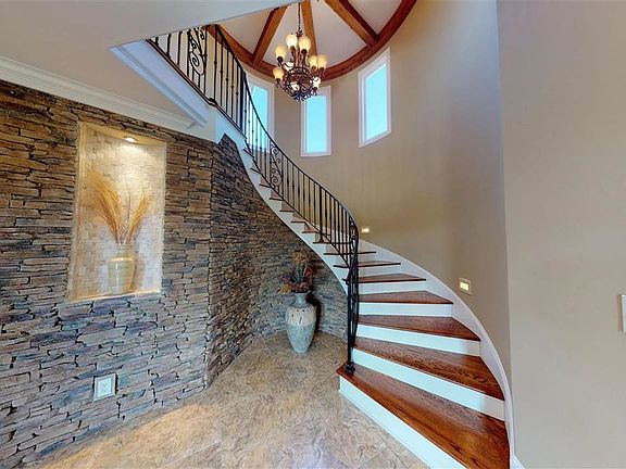 5th image of 3030 Clay Pond Dr