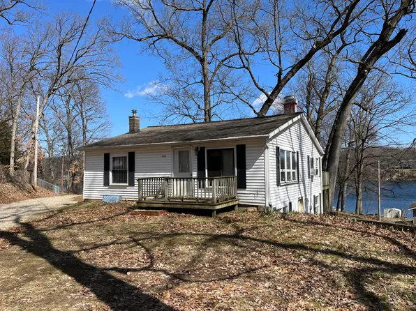 21524 Clear Lake Ave, Battle Creek, MI 49014