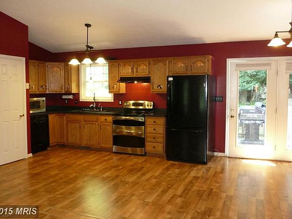 5th image of 77 Shenandoah Valley Dr