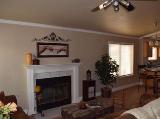520 Morris Phelps Dr, Tracy, CA 95376