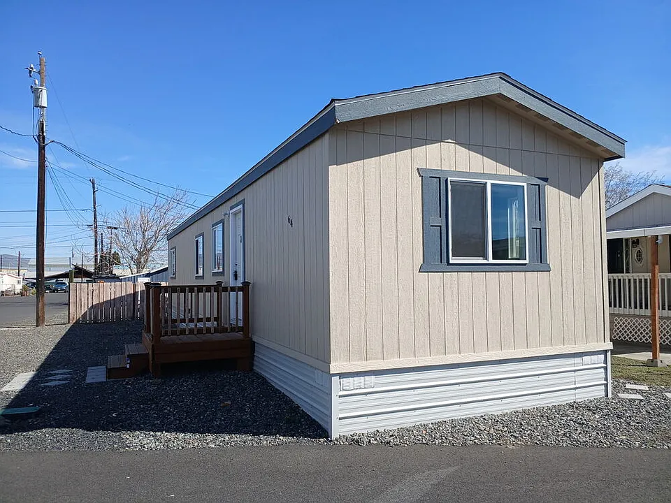 2700 Fruitvale Blvd #64